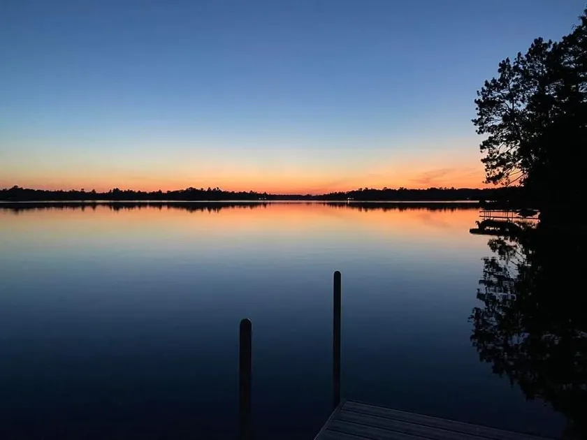 Beautiful And Private Lake Home On Birch Lake - Image 1
