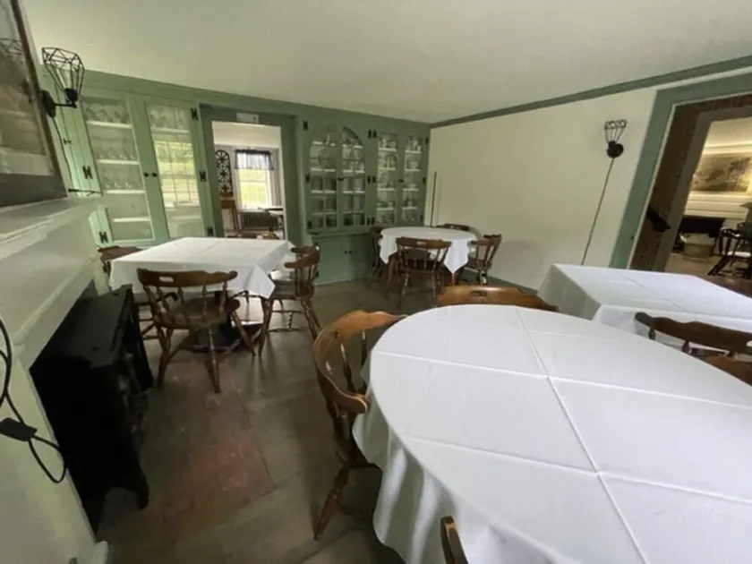 Room 04 - Queen room - Image 1