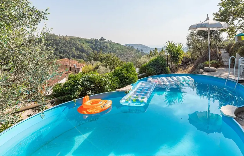 Stunning Home In Marliana - Image 1