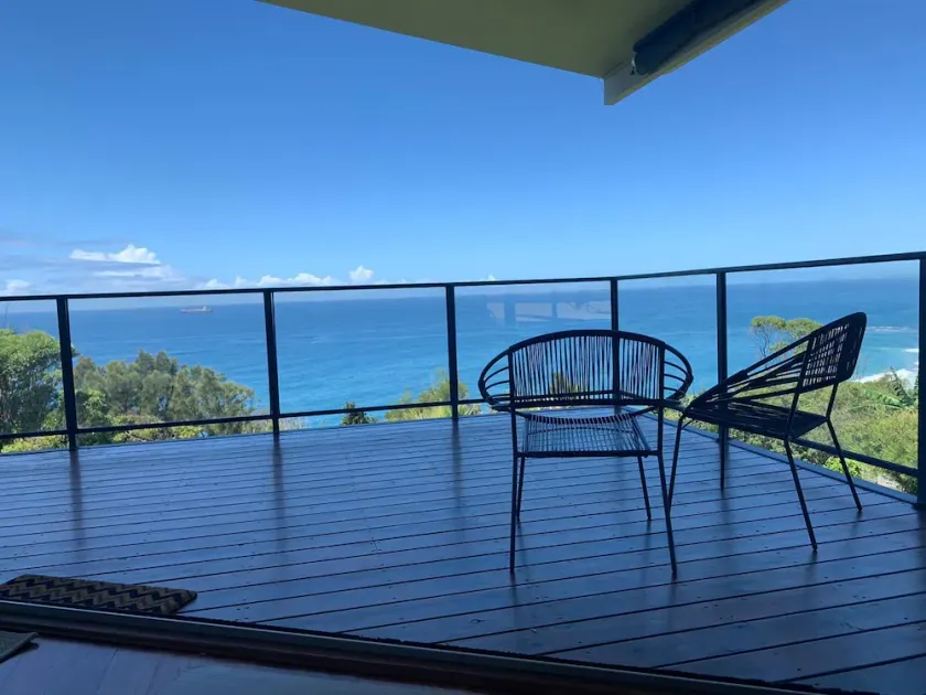 Absolute ocean view (and mountain views also) - Image 1