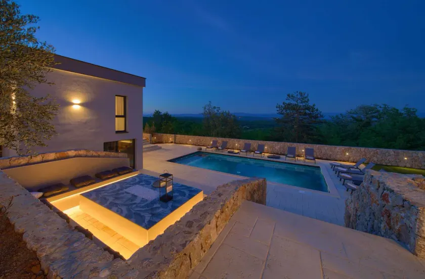 Villa ASTRUM with heated indoor and outdoor pool, jacuzzi and sauna - Image 1