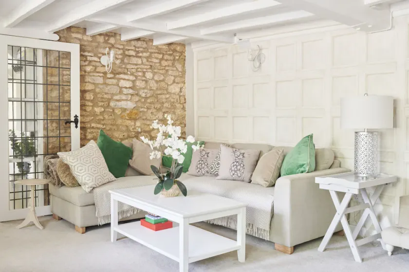 A cotswold cottage that sleeps 4 guests  in 2 bedrooms - Image 1