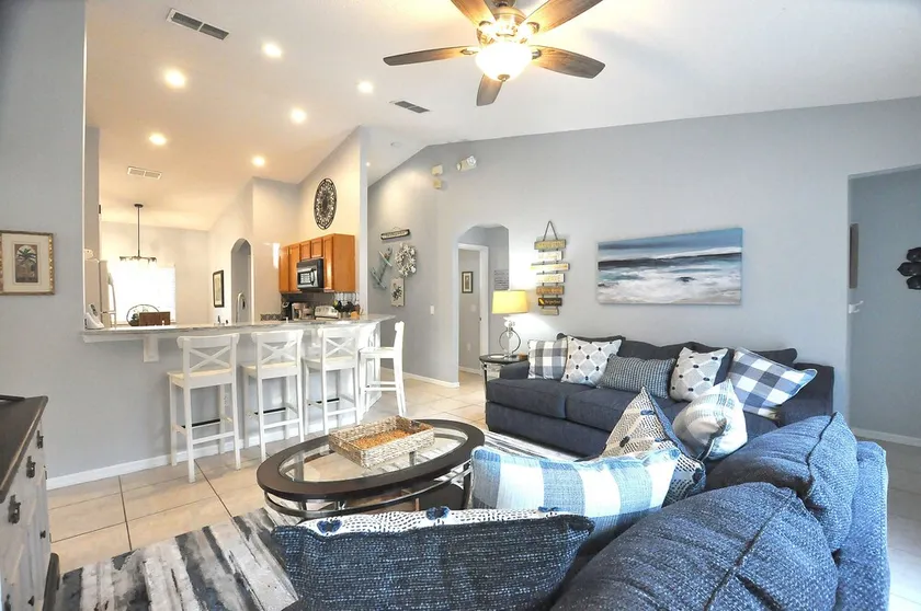 Orlando BeachHouse ❤️ Expanded pool & HotTub Recent renos, close to Disney! - Image 1