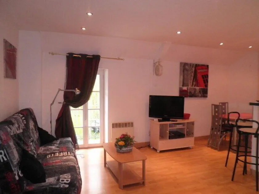 A charming, renovated vacation rental in a quiet location, near the D-Day beaches - Image 1