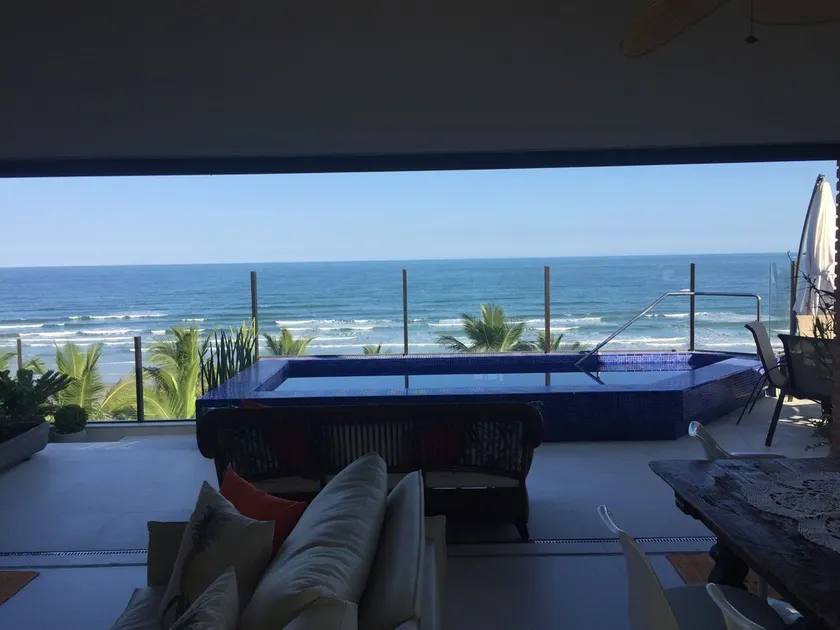 Duplex penthouse on the beach - Image 1
