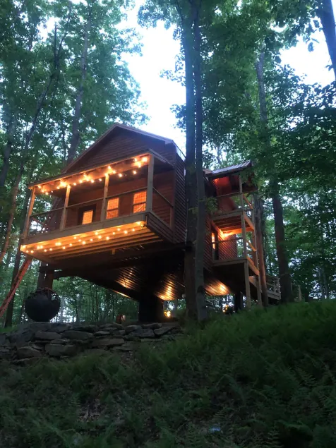 Ohiopyle Luxury Treehouse - Image 1