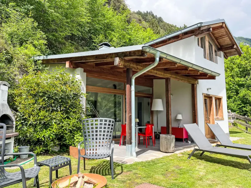 Chalet Ai Grecc - Lake View Wellness Chalet - Image 1
