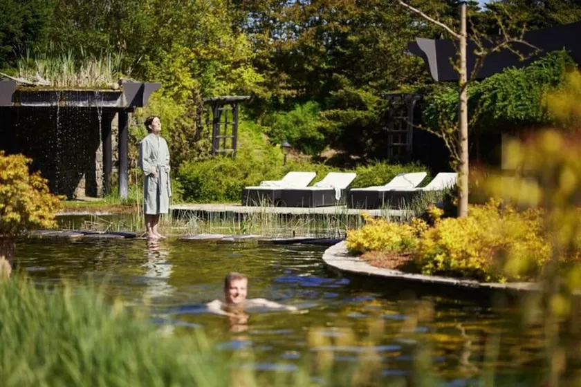 Ferienhaus in Mecklenburg-vorpommern mit Tropenpool & Spa - Image 1