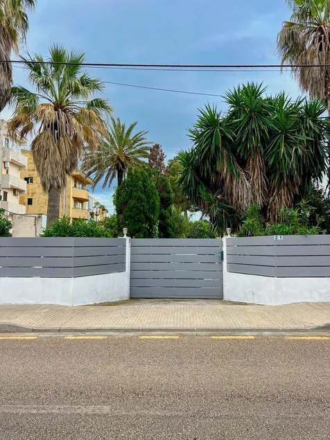 Traditional Mallorcan house 70 meters from the beach! - Image 1