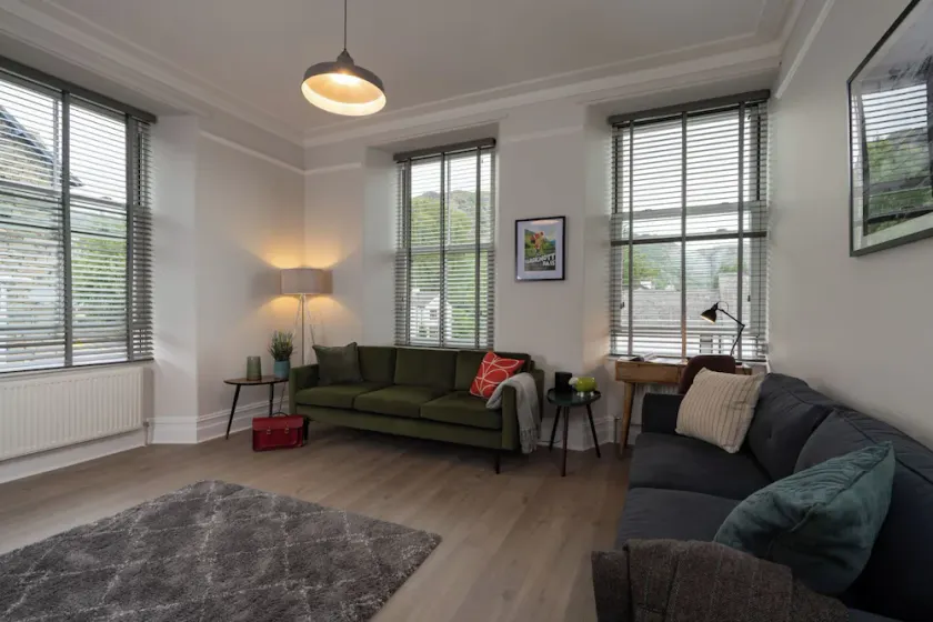 Spacious Apartment in Coniston, by LetMeStay - Image 1