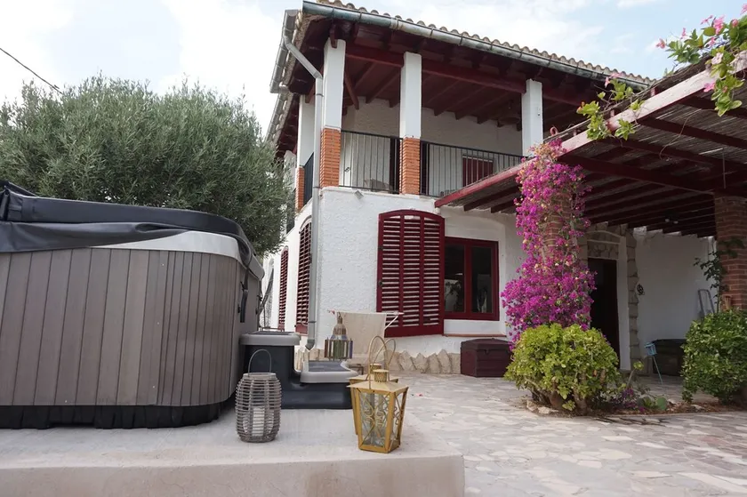 Landhaus tt Komfort mit Ruhe ss übersehen, 4/6 P., Swimmingpool, Jacuzzi - Image 1