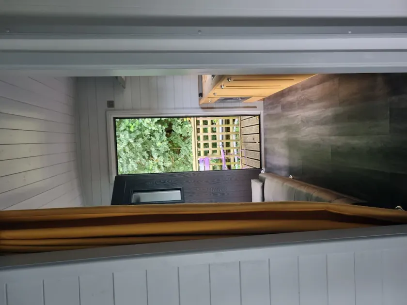 Glamping Hut - Riverview 3 - Image 1