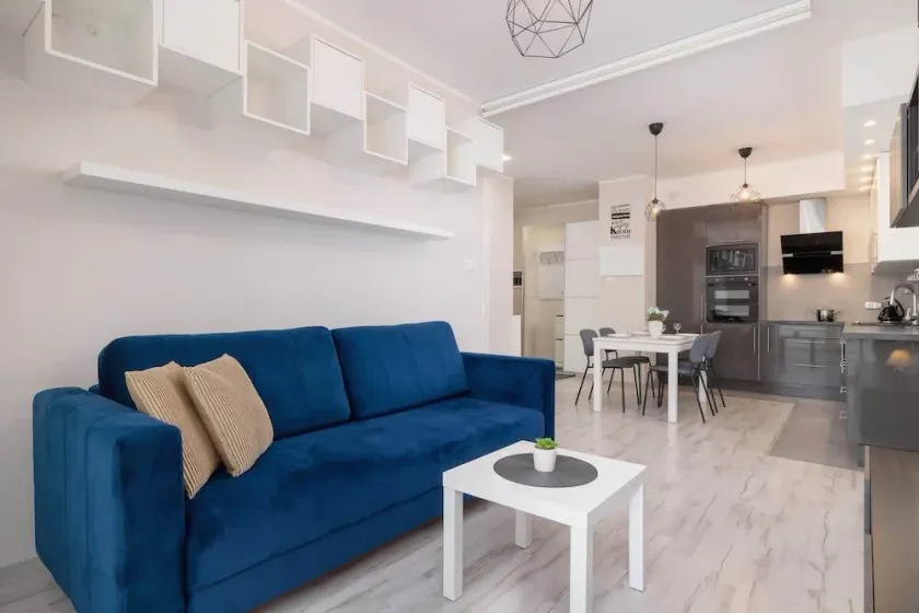 Comfortable Apartment | Garden and Garage Parking - Image 1