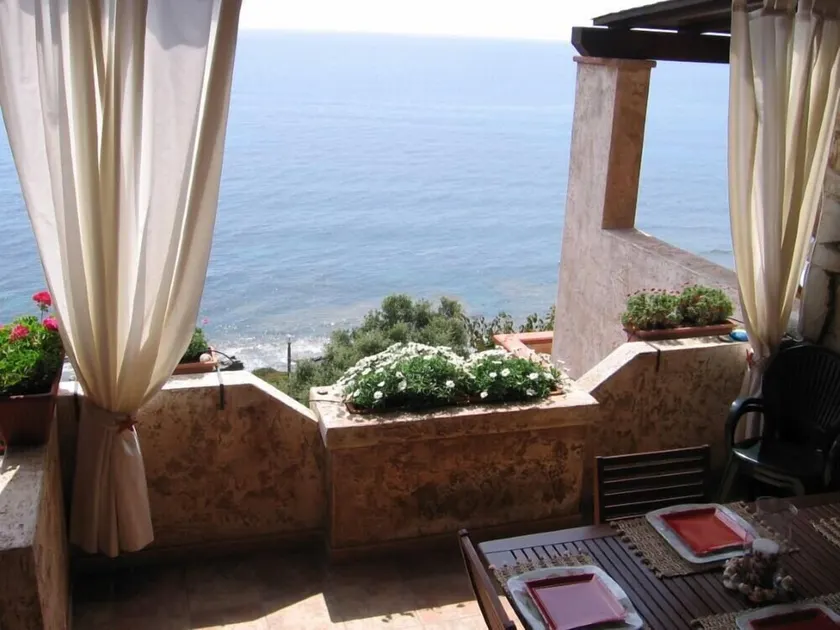 Ferienhaus / Villa - PORTO CORALLO - Image 1