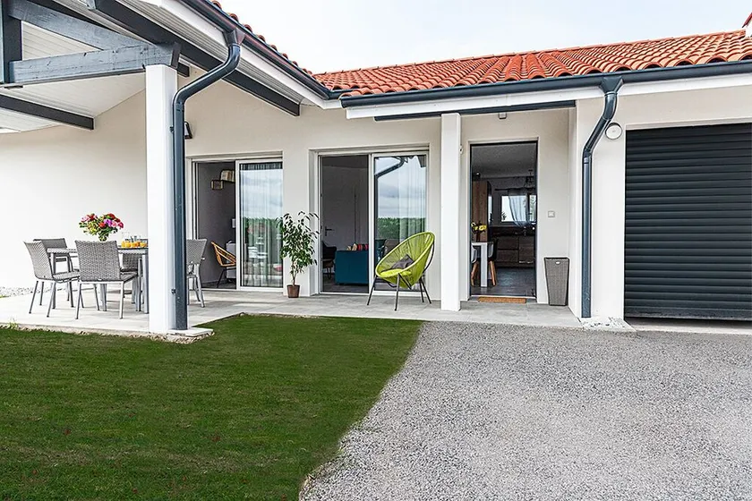 New villa accessible 5/7 people with swimming pool - Image 1