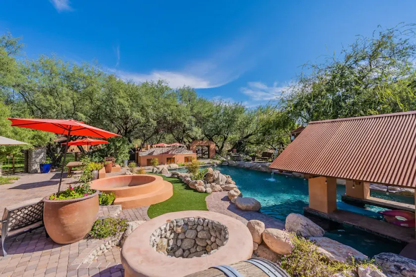 Woodland Rd 1882 Historic 12-acre ranch, Resort landscape views up to 30 ppl - Image 1