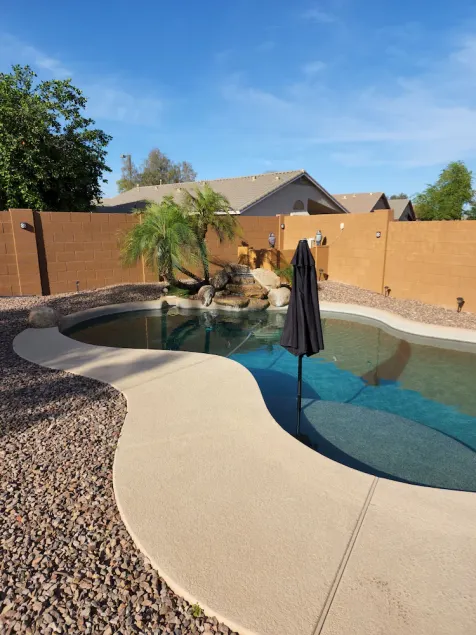 Relaxing 4 bdrm home w/ heated pool, great location for everything Phoenix! - Image 1