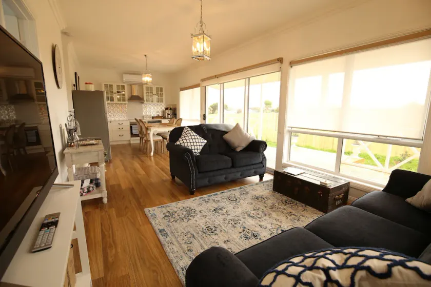 Bridgecroft Villa - Image 1