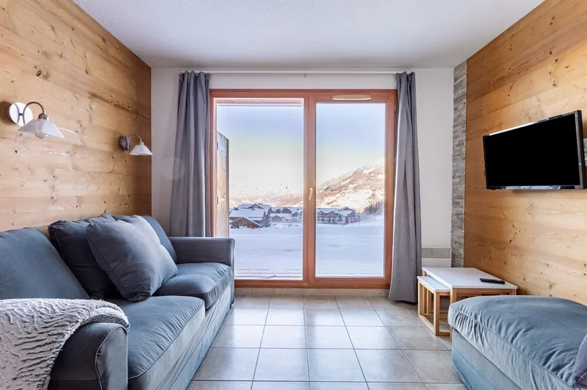 Le Soleil des Orres - maison pied des pistes - piscine, sauna et hammam - Image 1