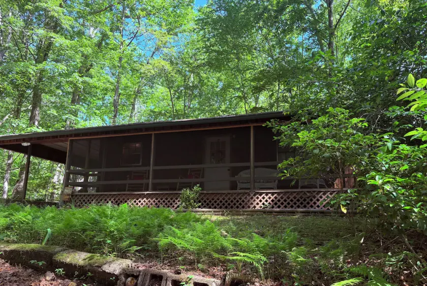 Escape to the Hepp’s Hideaway! - Image 1
