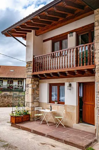 THE LITTLE HOUSE OF SUSA IN MAZCUERRAS - Image 1
