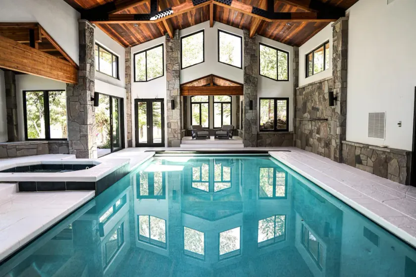 Park City PAS-2680 Indoor Pool KBM Resorts - Image 1