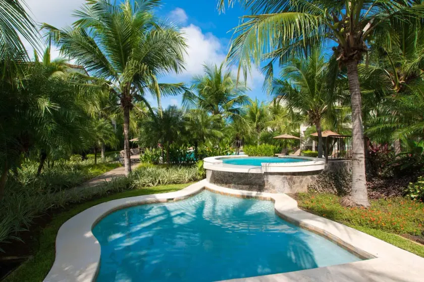 Classy artsy ocean-view unit near pool at Pacifico in Coco sleeps 6 - Image 1