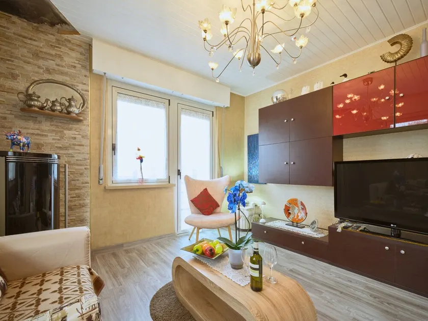 Comfortable Apartment with Mountain View – Casa Aria - Image 1