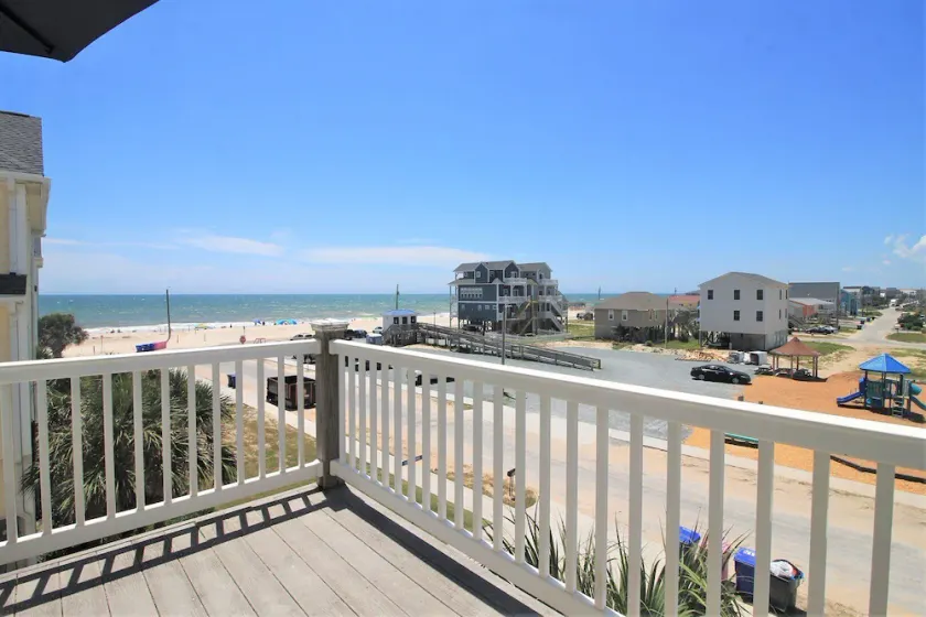 \"Summerwinds 215\" VUE MER maison de 5 chambres W / ascenseur! Primé HOME Surf City, Caroline du Nord - Image 1