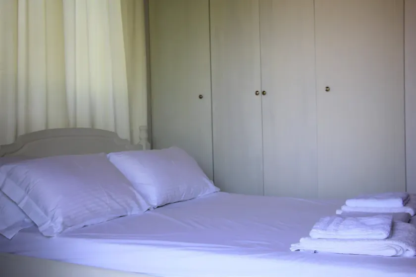 Amarynthos Beachfront Vacation House with garden - Image 1