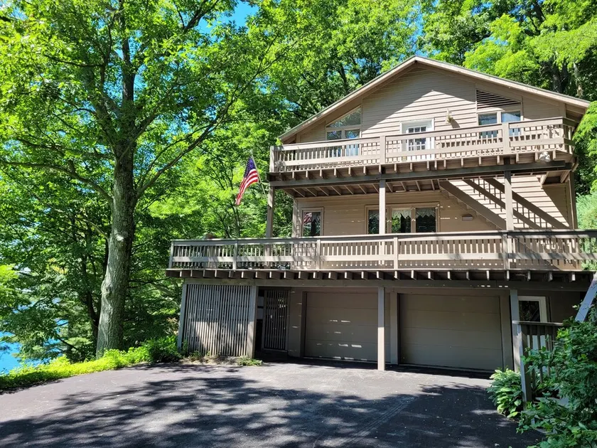 Skaneateles Lake Residence - Image 1
