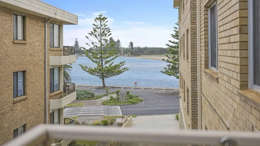 Parklea - Unit 9 at The Entrance - Image 1