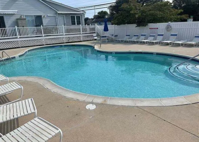 Beach Club #12 - 2.5 Blocks to the Beach, Pool & Pet-Friendly Fun in Dewey Beach! - Image 1