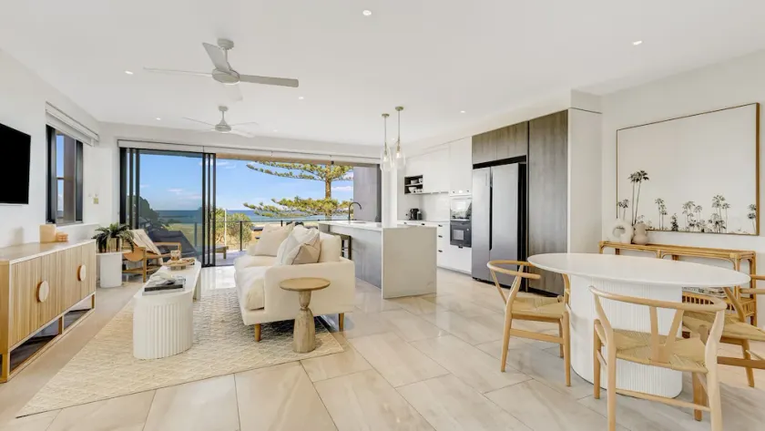 Escape 201 - Beachfront Luxury in Bilinga/ North Kirra - Linen Provided - Image 1
