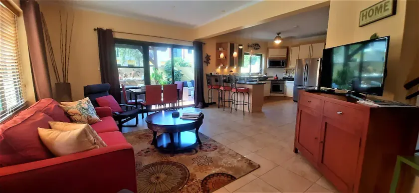 Quiet, Clean & Modern Townhouse at Gold Coast with 'Welcome Breakfast kit' incl. - Image 1