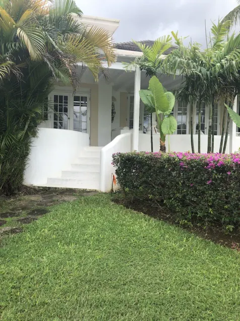 Spanish style villa in Golf Course community - Image 1