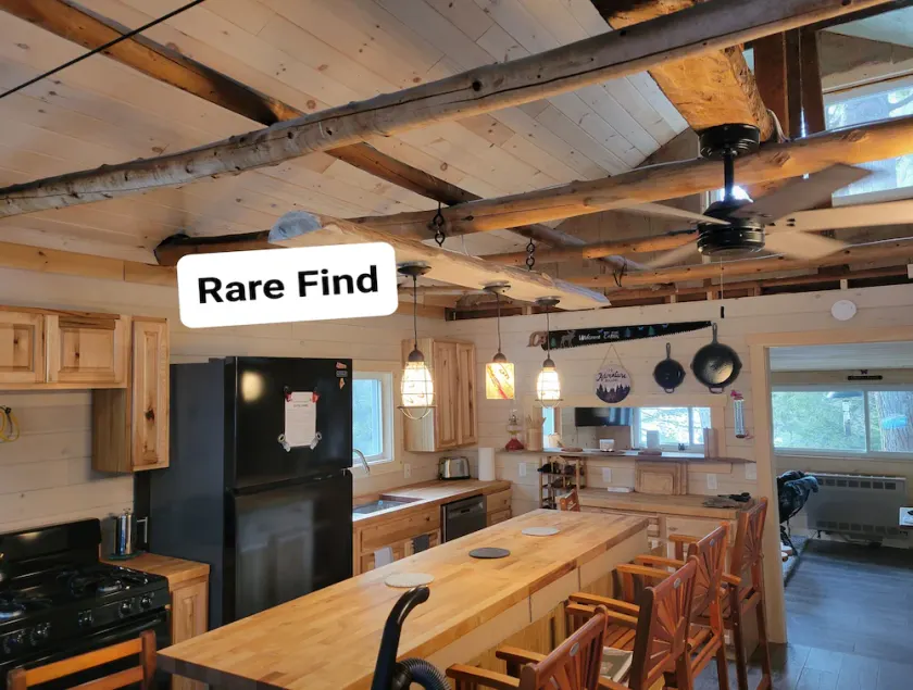 WATERFRONT \"Rivah Lodge\", ULTIMATE \"OFF GRID\" Experience Nice drive to Acadia - Image 1