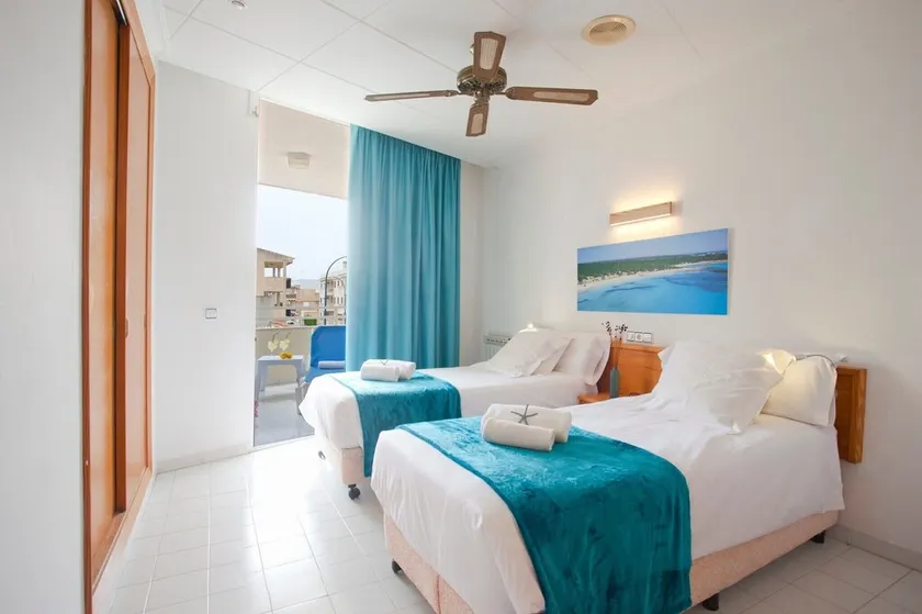 Appartement \"Es Trenc 1 Colonia de Sant Jordi\" avec balcon, Wi-Fi et climatisation - Image 1