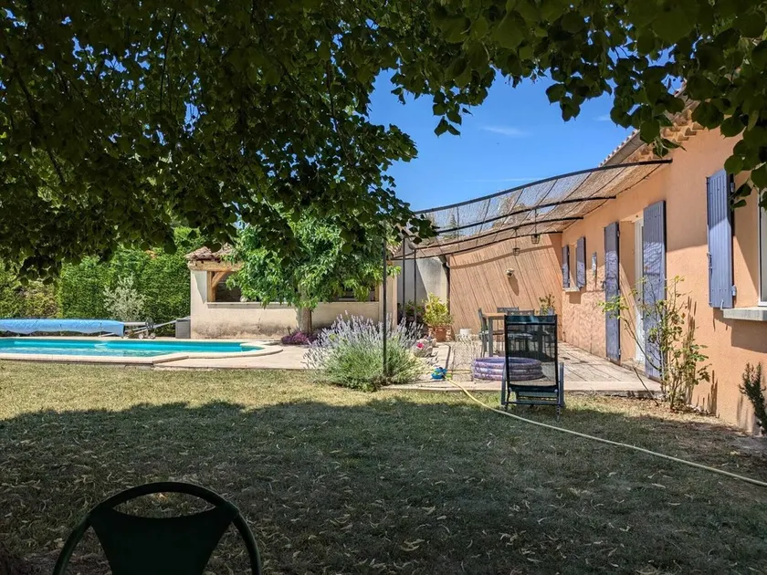 Pretty villa with private pool - Image 1