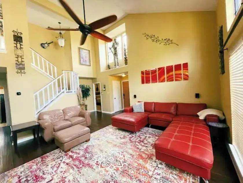 Clean, Comfortable Stress Relief house in Austin - Image 1