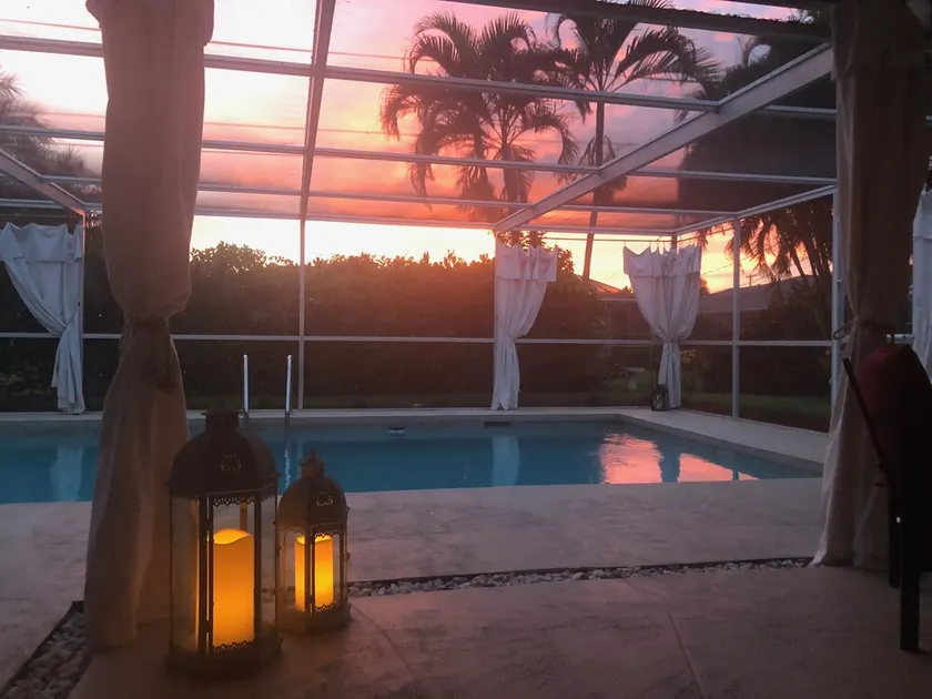 North Naples House Salt Water Pool  Minutes To Vanderbilt  Beach - Image 1