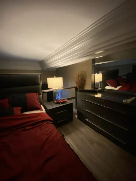 Mini Artsy Loft…min from Ski resort and Mohegan sun casino! - Image 1