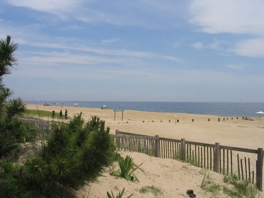 Oceanside on Best Beach in Bethany - Image 1