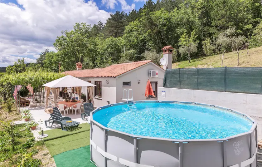 Pet friendly home in Kostrcani with WiFi - Image 1