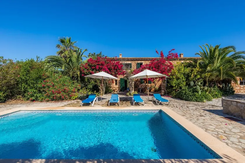 Country Home Son Pi with Mountain View, Pool, Wi-Fi, A/C, Terrace & Garden - Image 1