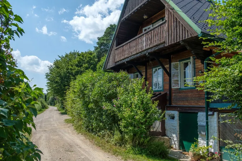 Cottage histórico na bela floresta de Viena, Retiro de Artistas / Escritores - Image 1