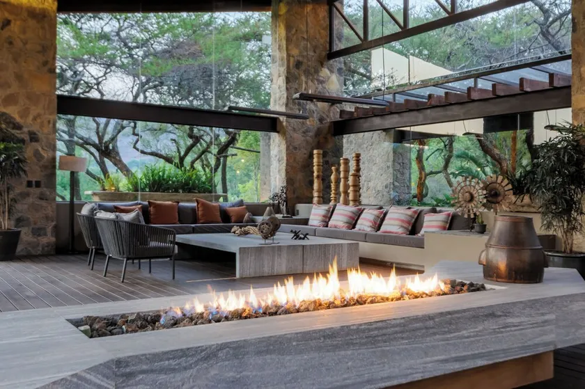 El Salto, Luxury Ranch with Lake View - Image 1