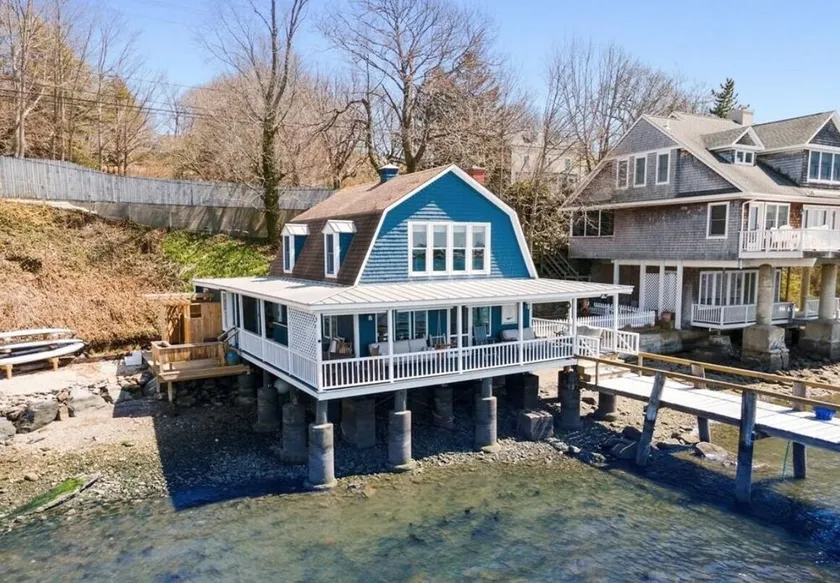 Pier on Main - Image 1
