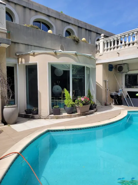 Villa piscine confort, barbecue - Image 1