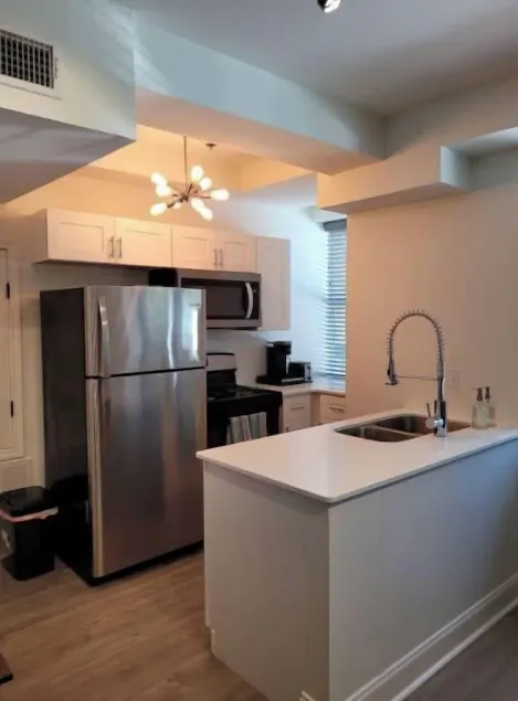 FAB Studio Near Capitol, Hospitals, & Fair Grounds - Image 1